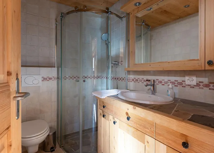 Claire Joie Lägenhet